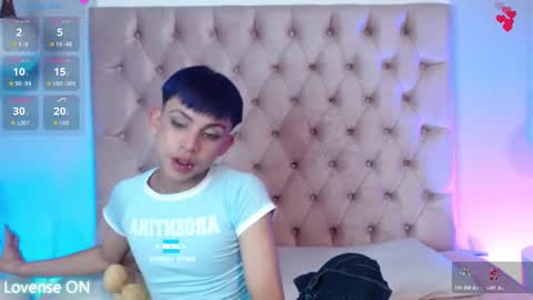 Prince  online show from October 30, 7:58 pm