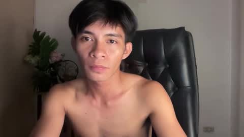 Charls online show from February 11, 11:04 am