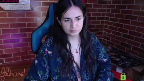 Leia online show from January 8, 1:41 pm