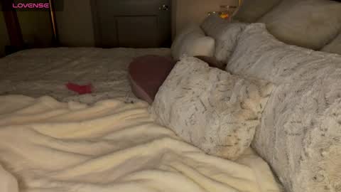 Snapshot of princesa_lovie chatting on April 7, 6:03 am princesa_lovie online show from April 7, 6:03 am