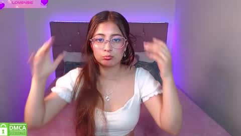 Snapshot of princess145gg chatting on February 18, 4:52 am hanna online show from February 18, 4:52 am