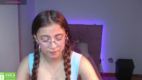 Snapshot of princess145gg chatting on April 7, 3:18 am hanna online show from April 7, 3:18 am