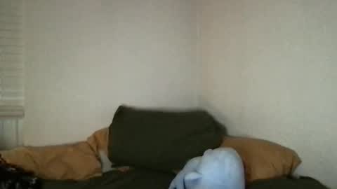 Lizzie online show from April 9, 2:00 am