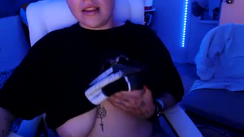 Snapshot of princess_pixielove chatting on March 29, 1:49 am TomboyTease online show from March 29, 1:49 am