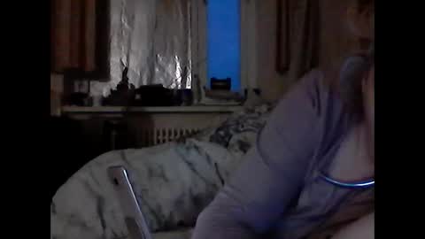 Snapshot of princesse_stay chatting on June 7, 5:49 pm penishumiliation online show from June 7, 5:49 pm