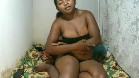 princessecah004 online show from April 10, 4:39 am