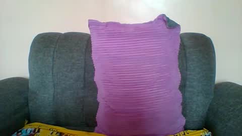 Snapshot of princessg63 chatting on November 11, 8:47 am princessg63 online show from November 11, 8:47 am