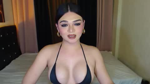 PrincessDONT FORGET TO FOLLOW ME online show from April 25, 4:26 pm