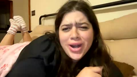 princessviccxo online show from January 11, 8:43 am
