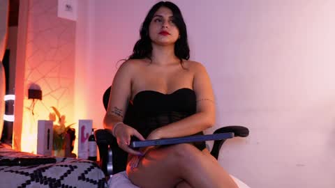 Lu online show from March 31, 10:10 pm