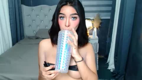 Love online show from October 2, 10:55 am