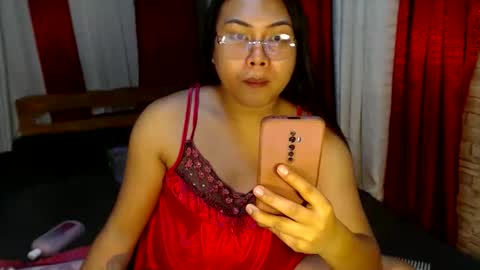 simple RHIANE online show from September 8, 7:24 pm