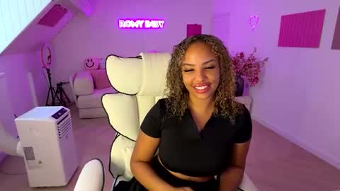 princessromyindy online show from August 6, 12:29 pm