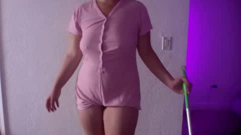 Snapshot of princesstwerkk chatting on March 27, 5:23 pm Princess Twerkk online show from March 27, 5:23 pm