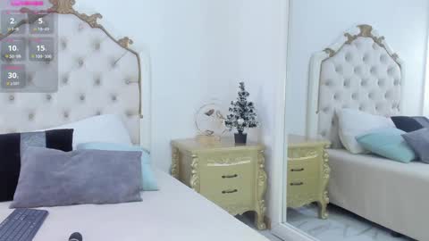 Marcela online show from December 7, 8:05 pm