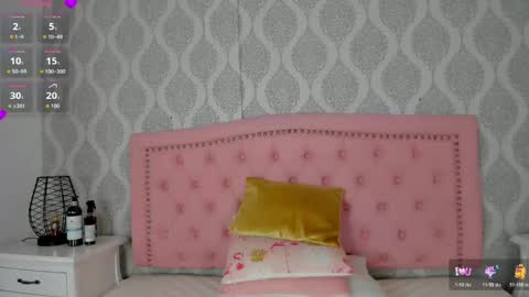 Snapshot of princsgirl_ chatting on April 21, 6:44 pm Marcela online show from April 21, 6:44 pm