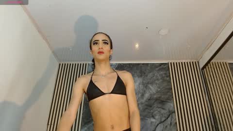 priscilarainbow online show from January 18, 12:26 pm