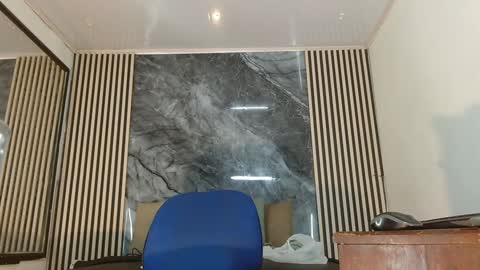 priscilarainbow online show from January 21, 11:24 pm