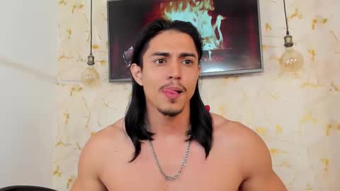 privilegewc online show from October 26, 4:29 am