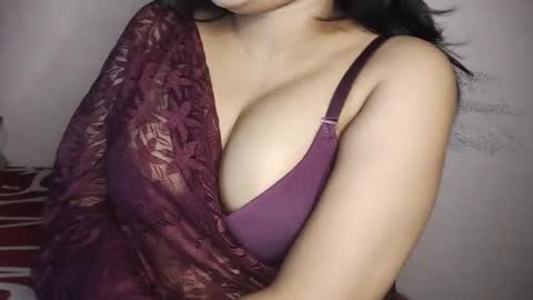 Snapshot of priyu_ chatting on November 26, 5:14 pm priyu_ online show from November 26, 5:14 pm