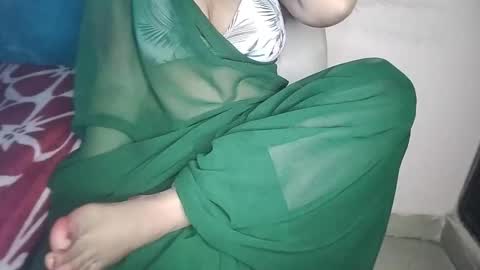 Snapshot of priyu_ chatting on January 9, 2:20 pm priyu_ online show from January 9, 2:20 pm