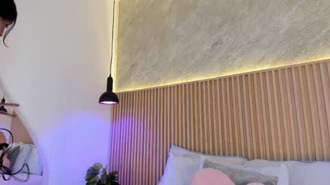 Snapshot of profanared chatting on April 2, 3:31 pm Profana Red online show from April 2, 3:31 pm