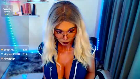 professoralice online show from February 3, 2:53 am