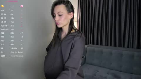 Sofi online show from December 5, 8:12 am