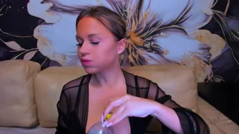 Barbara online show from May 18, 5:52 pm