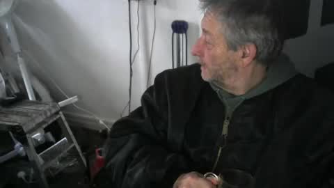 Snapshot of projectorepson chatting on December 26, 11:10 am projectorepson online show from December 26, 11:10 am