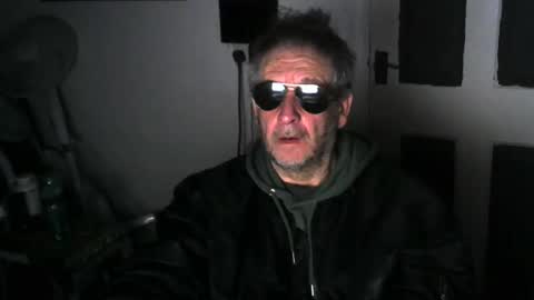 Snapshot of projectorepson chatting on December 27, 8:28 pm projectorepson online show from December 27, 8:28 pm