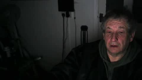 Snapshot of projectorepson chatting on December 31, 7:29 pm projectorepson online show from December 31, 7:29 pm