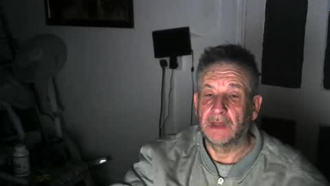 Snapshot of projectorepson chatting on January 9, 9:16 pm projectorepson online show from January 9, 9:16 pm