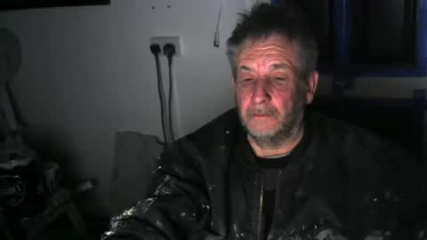 Snapshot of projectorepson chatting on February 6, 8:02 pm projectorepson online show from February 6, 8:02 pm