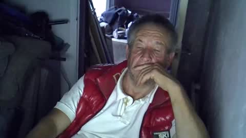 Snapshot of projectorepson chatting on September 17, 5:25 pm projectorepson online show from September 17, 5:25 pm