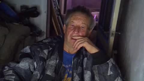 Snapshot of projectorepson chatting on October 2, 7:43 pm projectorepson online show from October 2, 7:43 pm