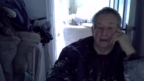 Snapshot of projectorepson chatting on October 23, 2:05 pm projectorepson online show from October 23, 2:05 pm