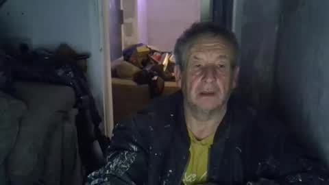 Snapshot of projectorepson chatting on October 27, 6:45 pm projectorepson online show from October 27, 6:45 pm