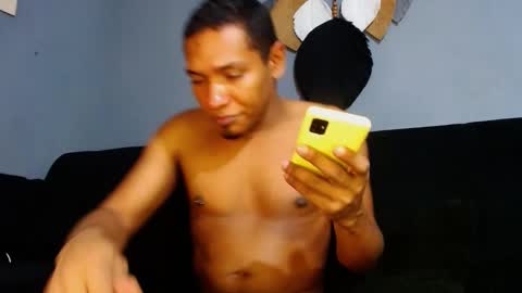Snapshot of prometo23cm chatting on January 3, 7:06 am Grande y Gruesa online show from January 3, 7:06 am