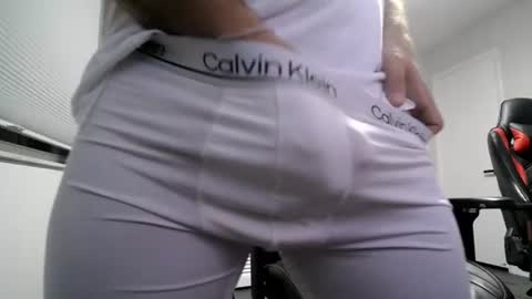 proseccopapi23 online show from July 11, 4:26 am