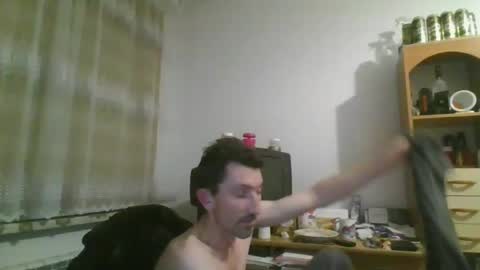 Snapshot of prosexualny chatting on January 26, 7:09 pm Mariusz online show from January 26, 7:09 pm