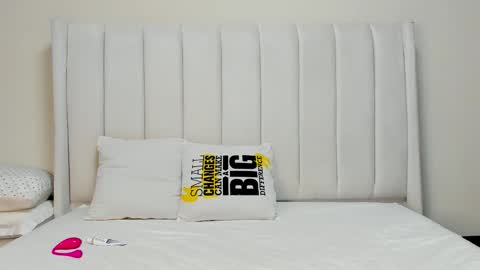 Snapshot of proudafricaka chatting on March 16, 3:34 am proudafricaka online show from March 16, 3:34 am