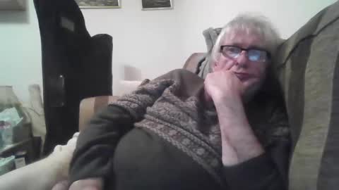 proudwelshman online show from January 17, 1:25 am