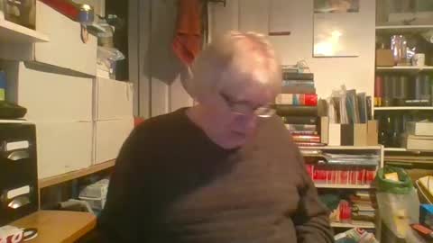 proudwelshman online show from February 11, 7:59 pm