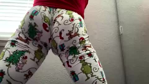 Snapshot of prtty2345 chatting on March 23, 7:18 pm prtty2345 online show from March 23, 7:18 pm