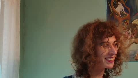 Snapshot of prxscillia_tx chatting on October 28, 4:09 pm prxscillia_tx online show from October 28, 4:09 pm