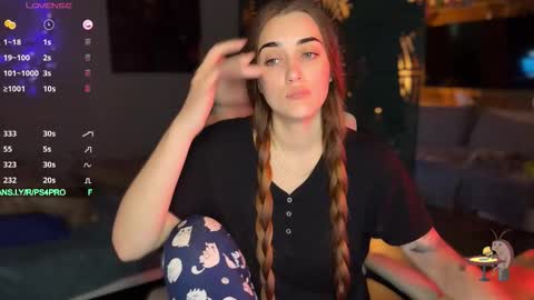 Snapshot of ps6pro chatting on October 31, 12:55 am Queen of Pain online show from October 31, 12:55 am