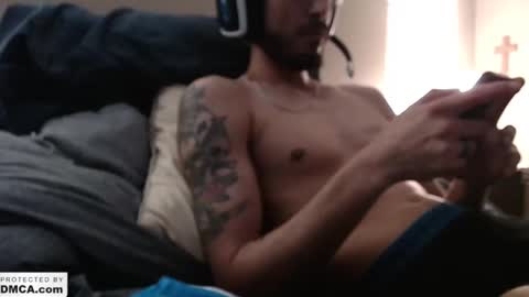 Snapshot of psilocipher chatting on October 6, 11:02 pm Sk8wave online show from October 6, 11:02 pm