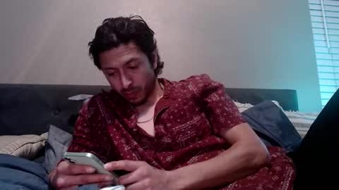 Sk8wave online show from February 22, 6:24 am