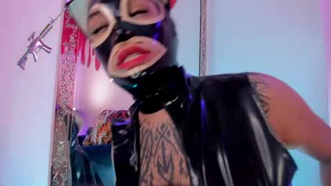 psycodoll online show from May 15, 3:52 pm